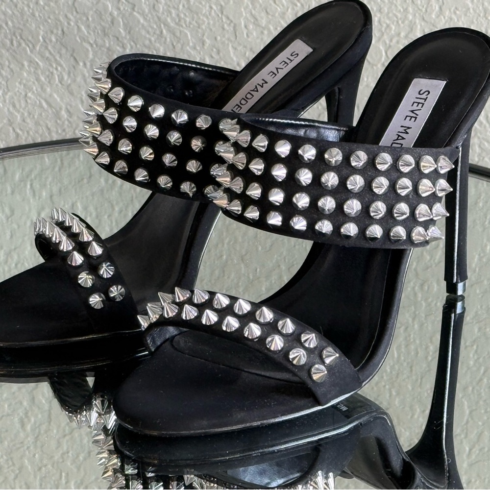 Steve Madden Studded Spiked Heels Size 7.5
